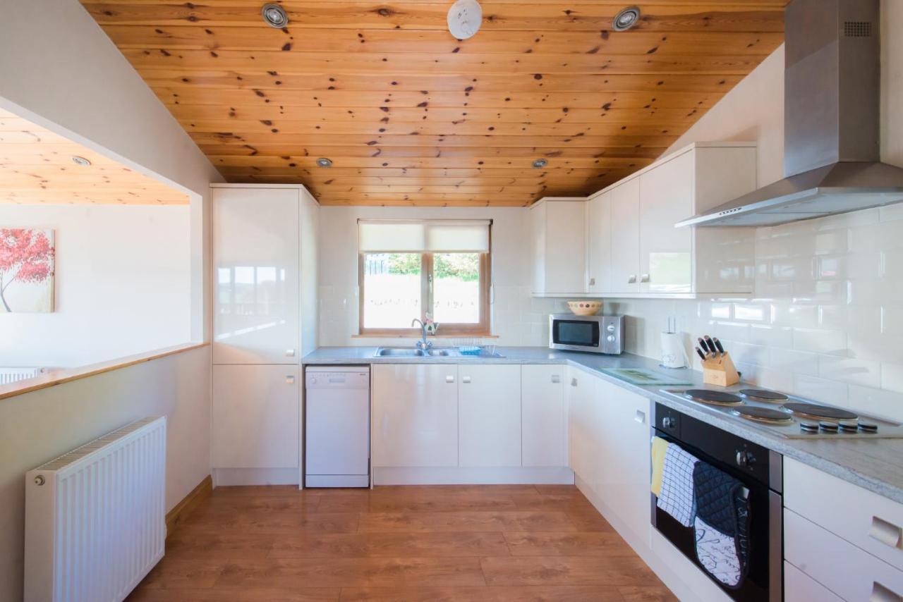 Chalet Kingfisher With Hot Tub Cupar
